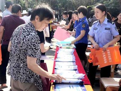 灞橋區深化政務公開，以專業服務助力社會經濟咨詢